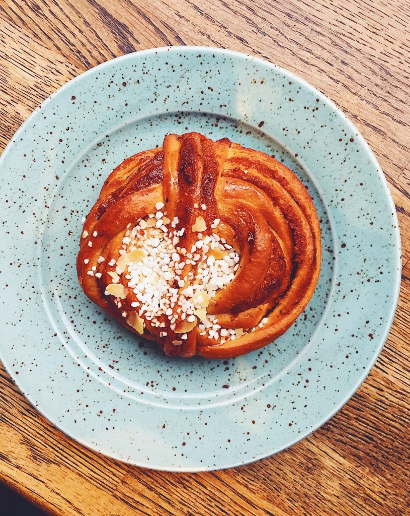 cinnamon bun at Robin Delselius cinnamon bun at Robin Delselius