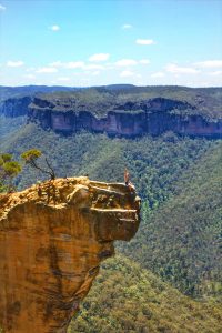 hanging-Rock-The-Blue Mountains Australia