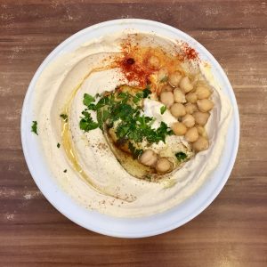 how to make hummus with a can of chickpeas