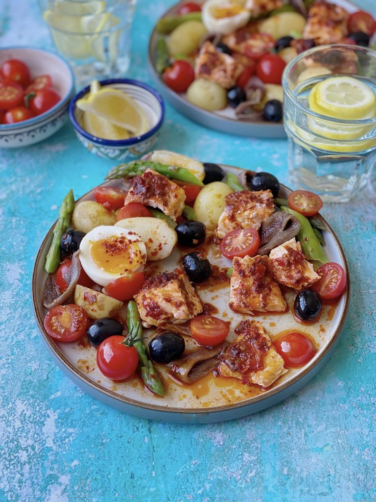 Spicy Salmon Niçoise Spicy Salmon Niçoise
